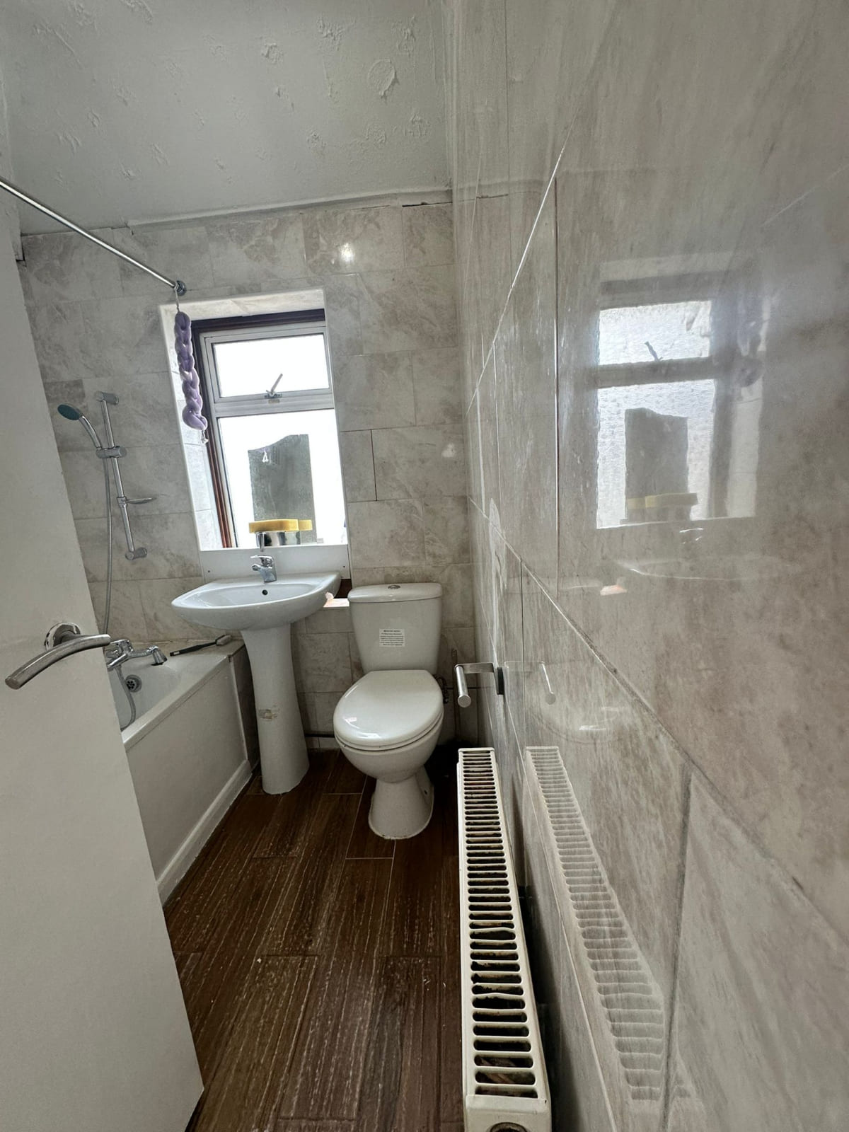 property primary image