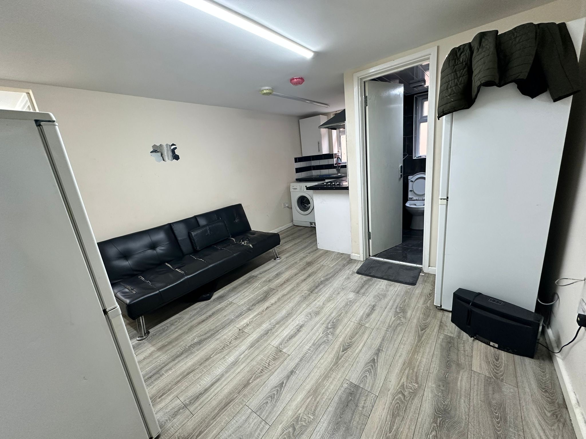 property primary image