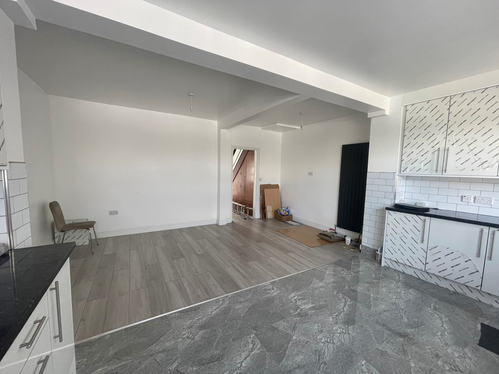 property primary image