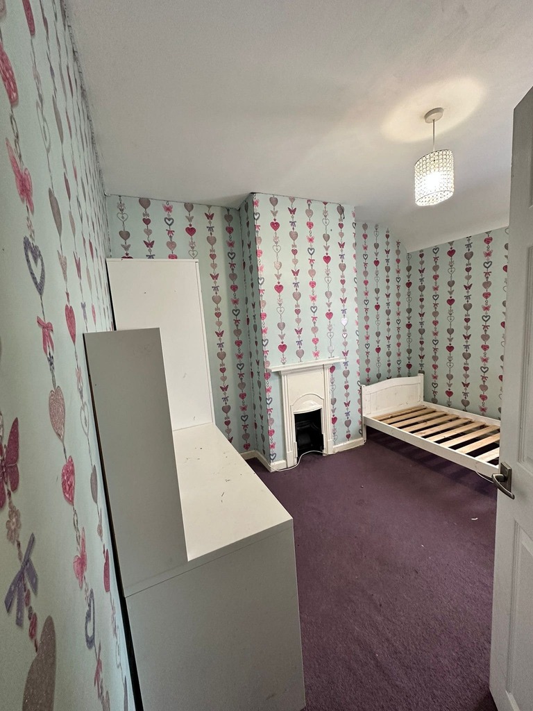 property primary image