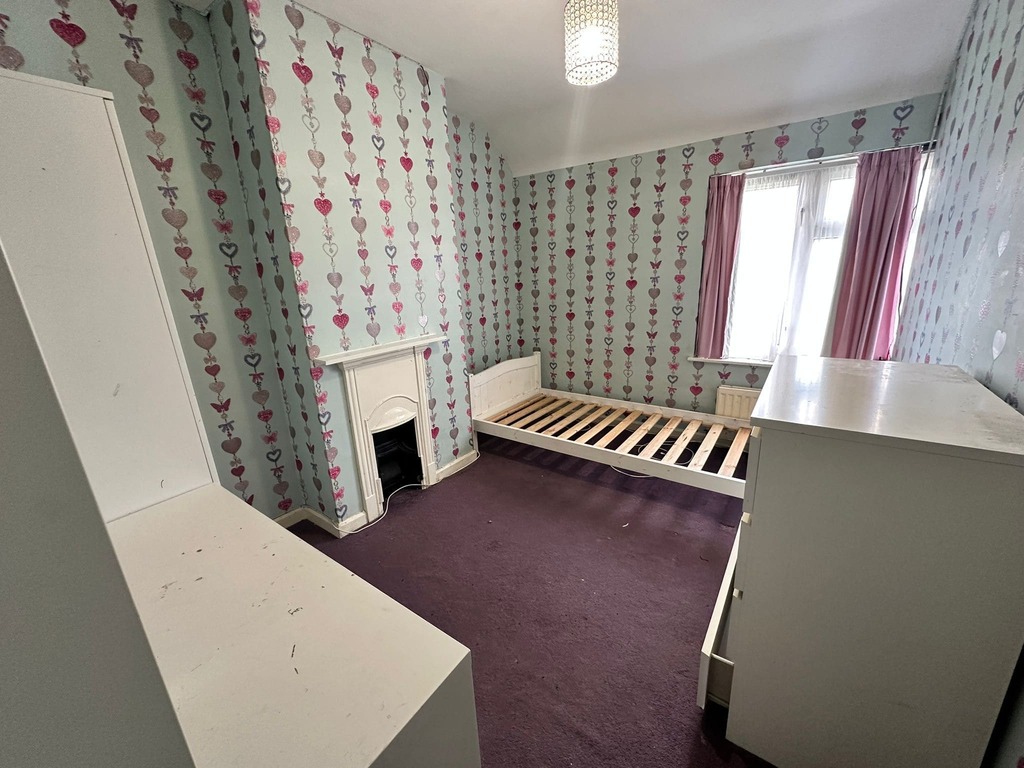 property primary image