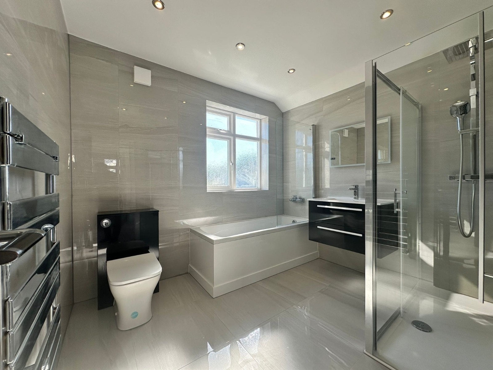 property primary image