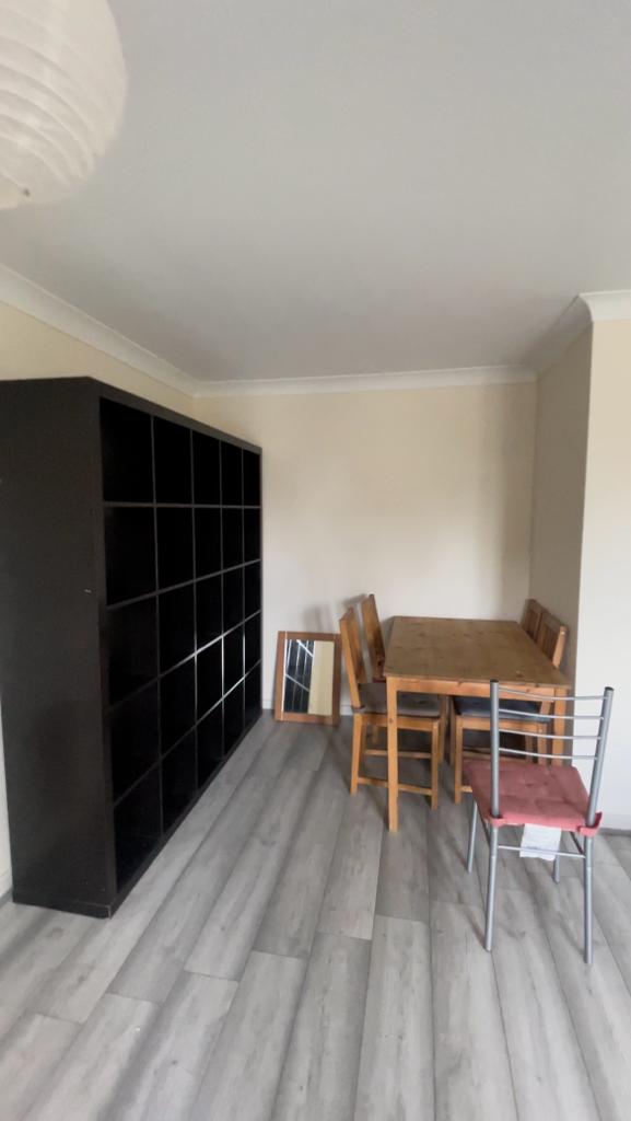 property primary image