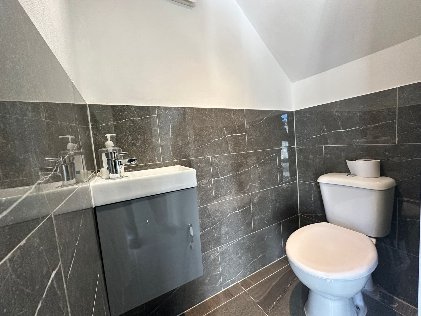 property primary image