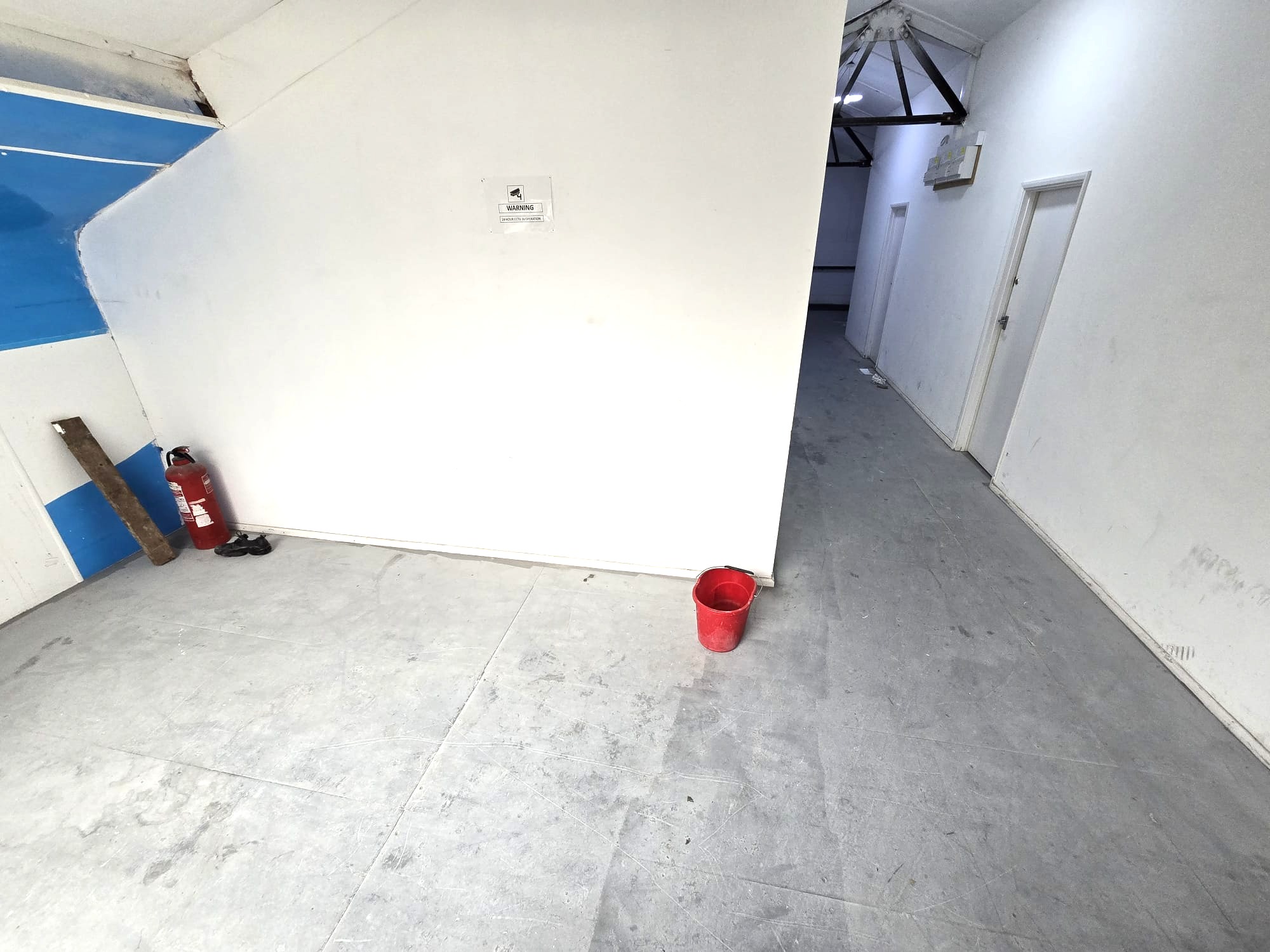 property primary image