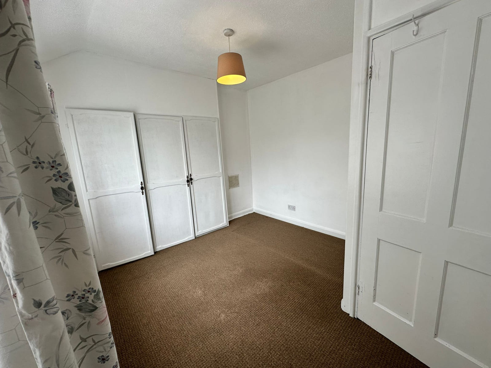 property primary image