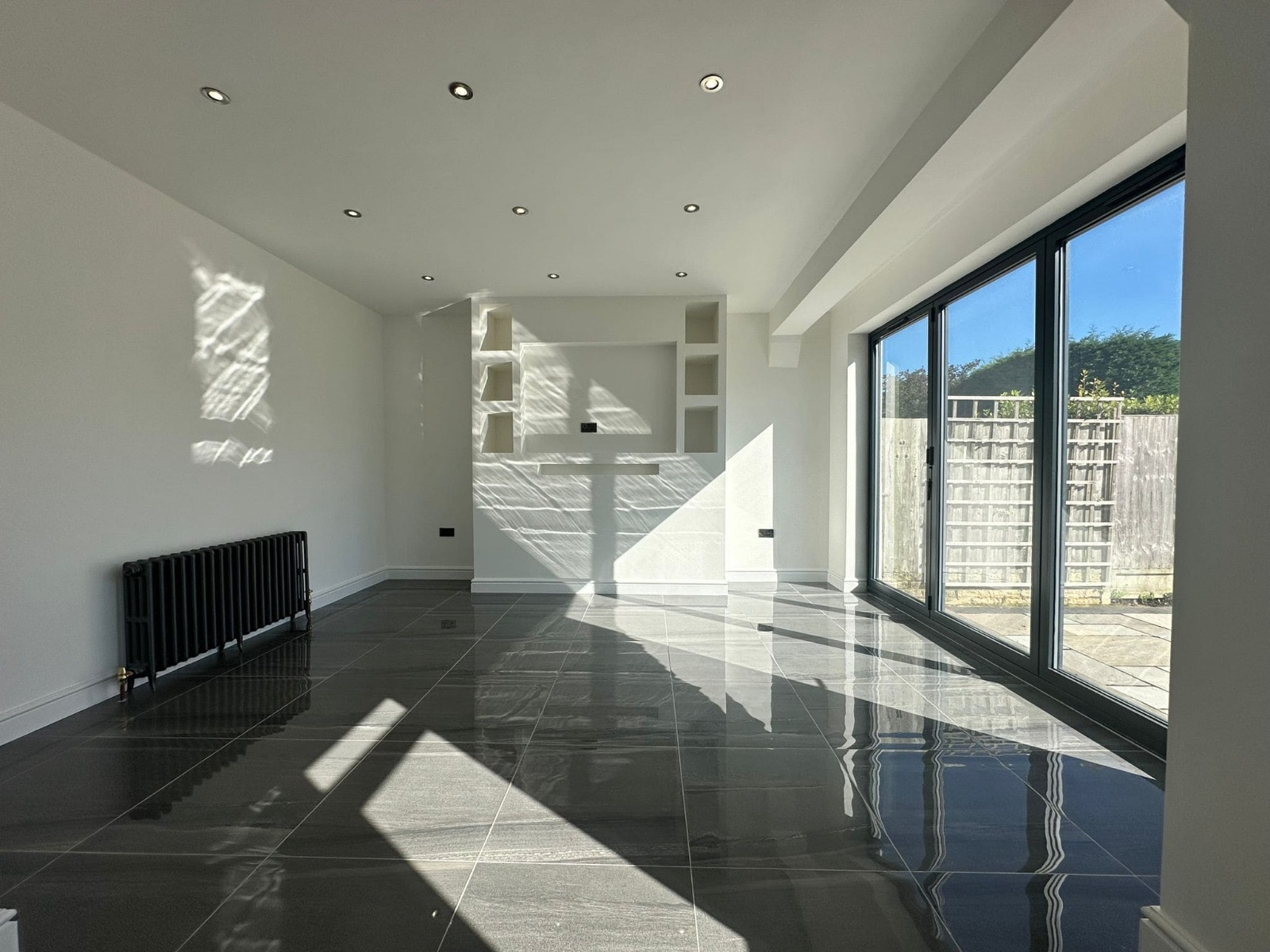 property primary image