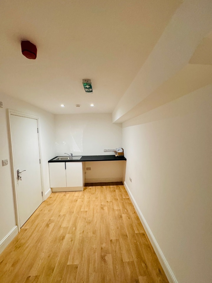 property primary image