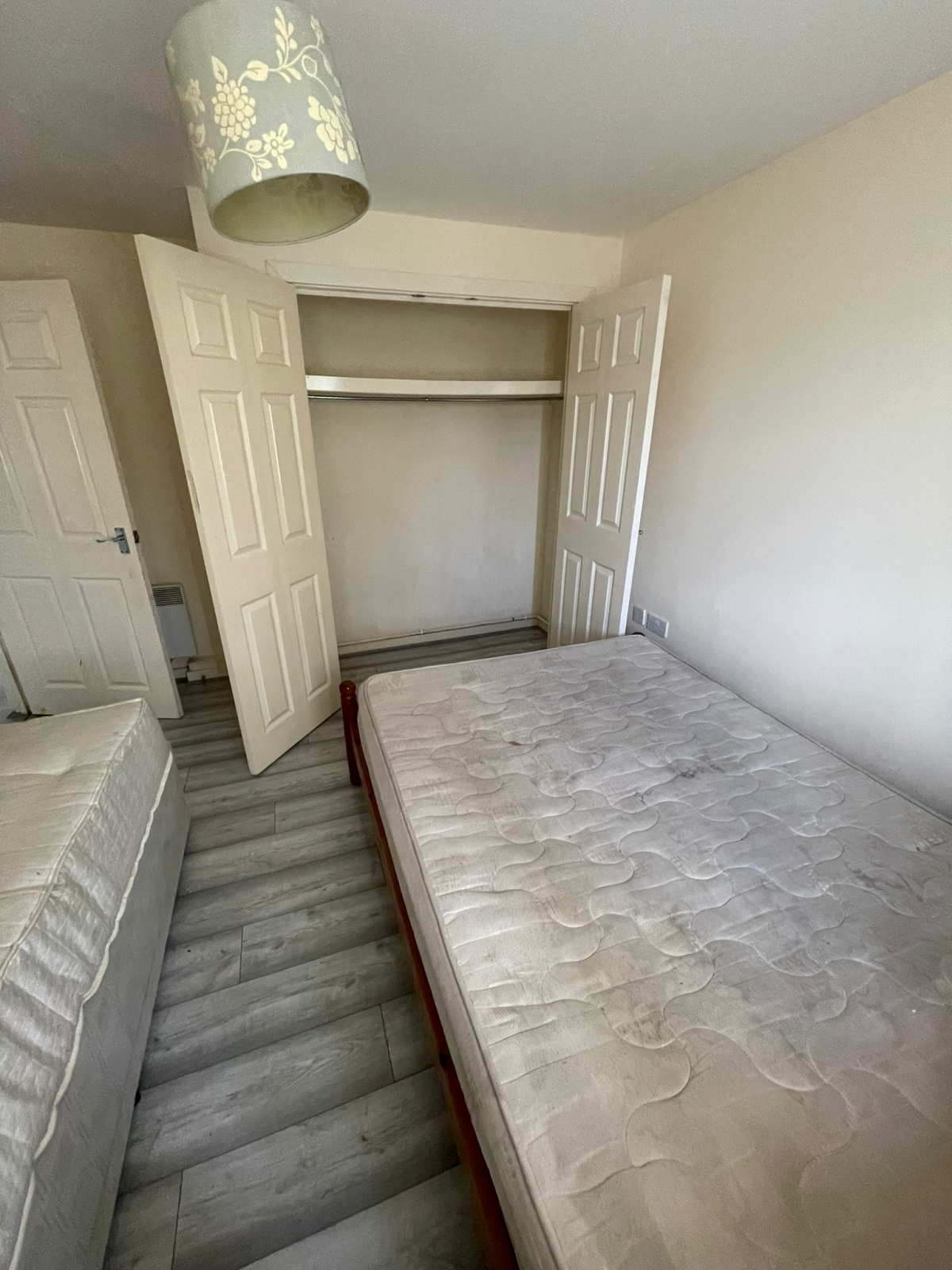 property primary image