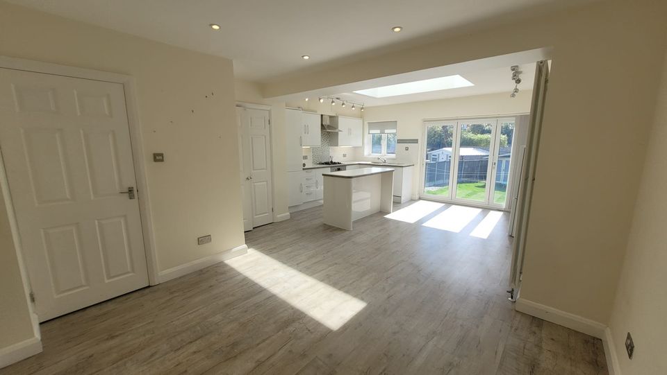 property primary image