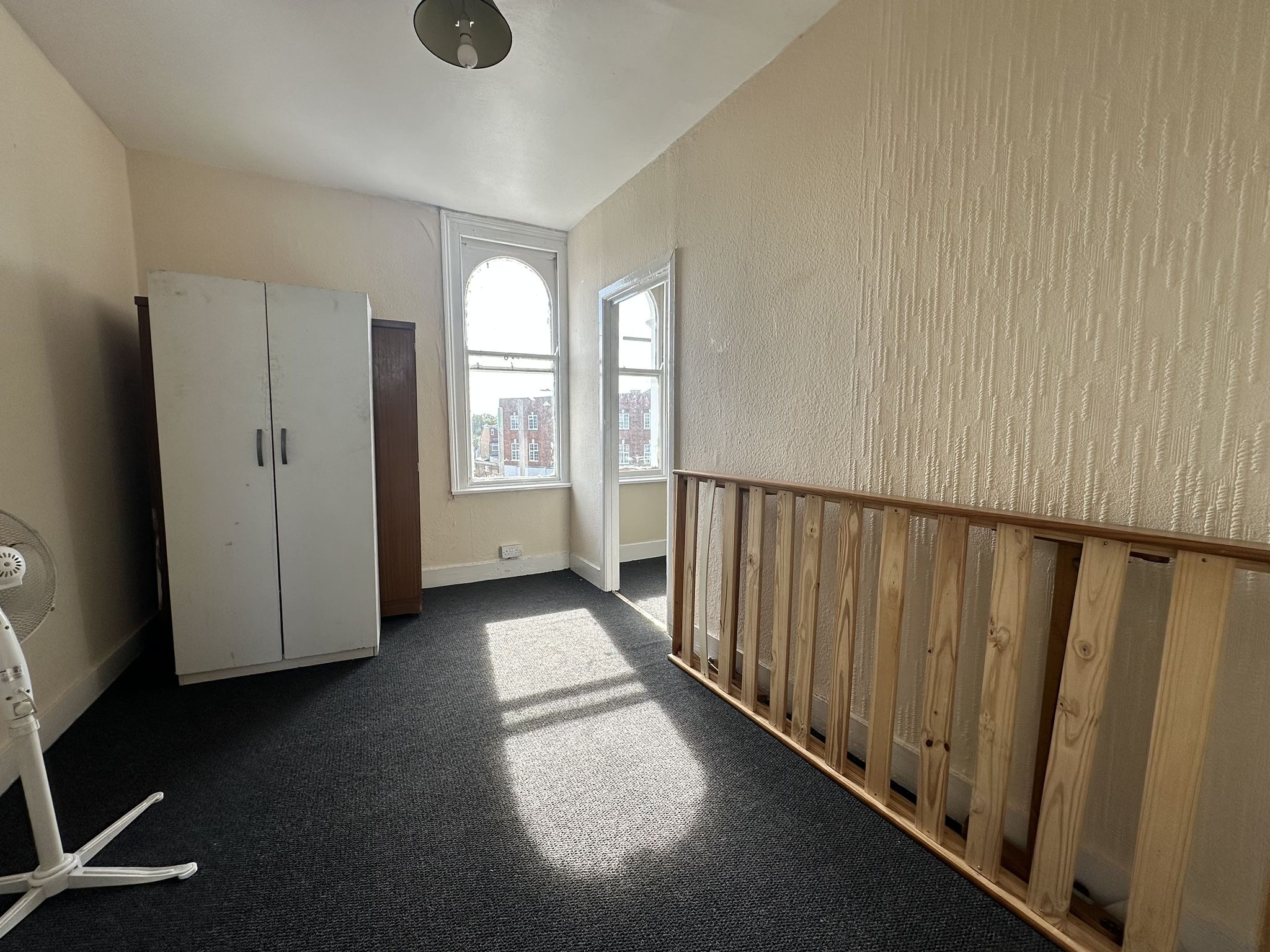 property primary image