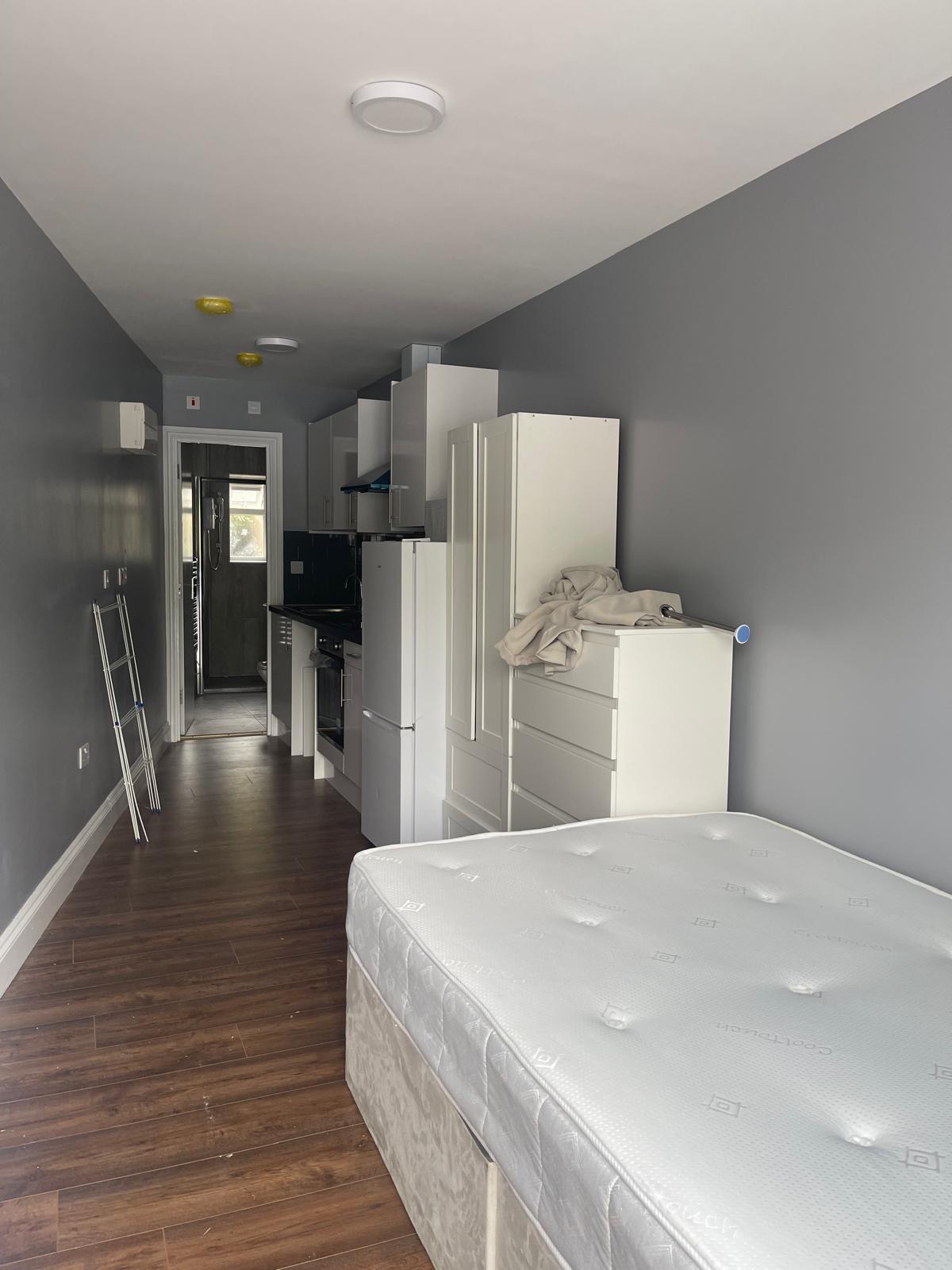 property primary image