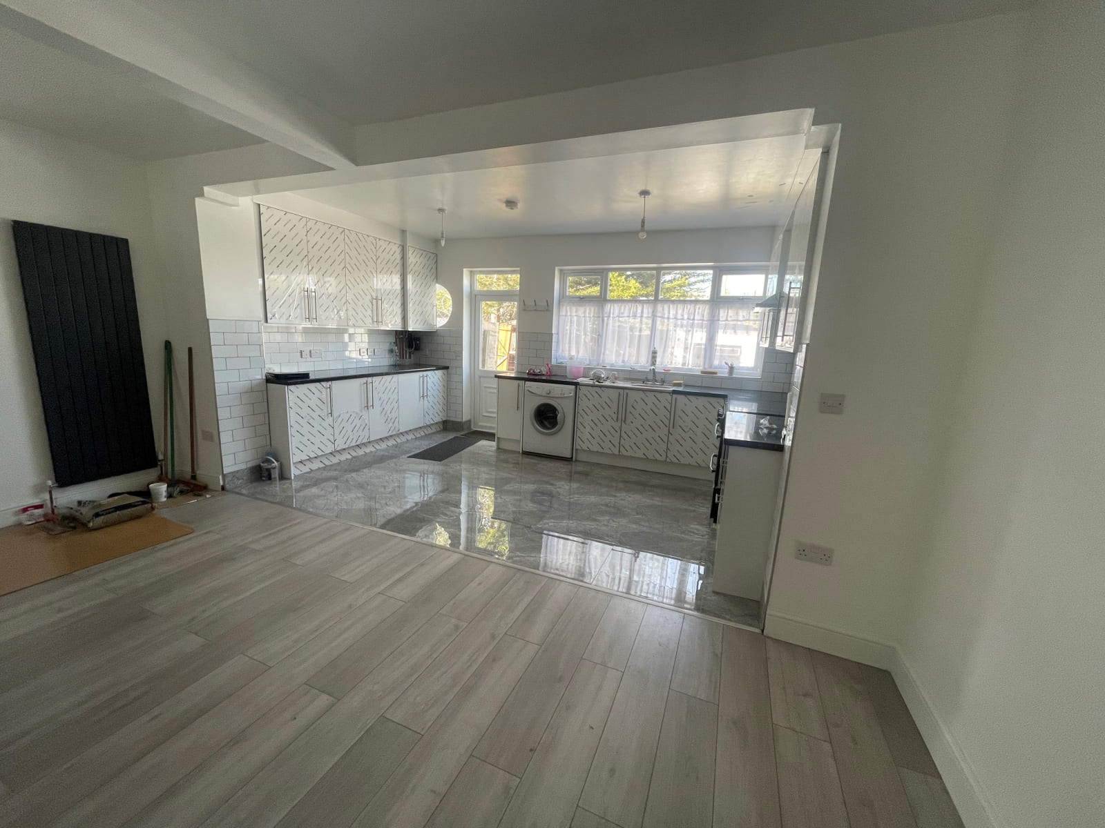 property primary image