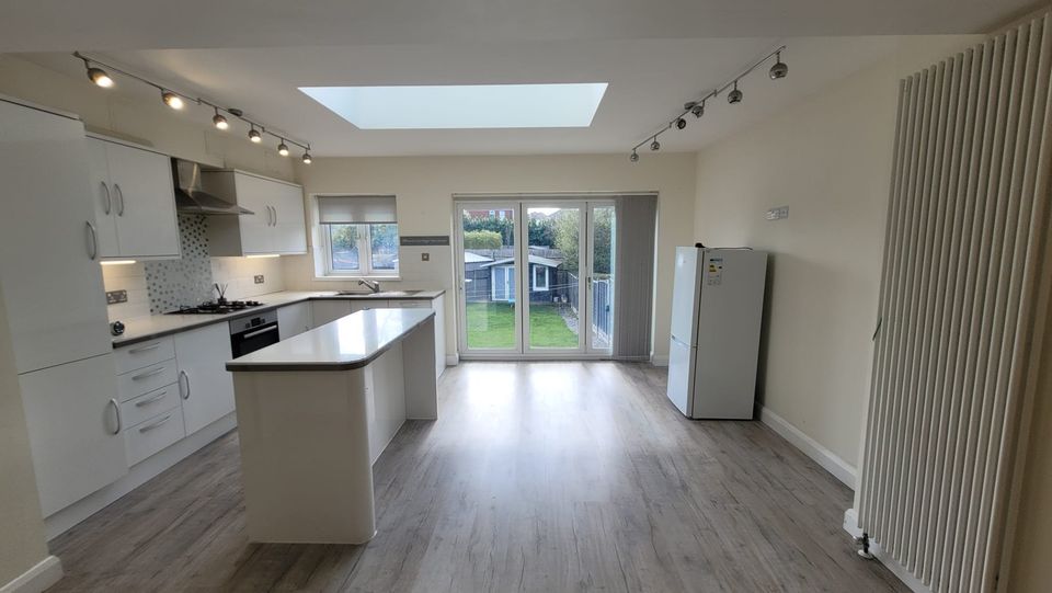 property primary image