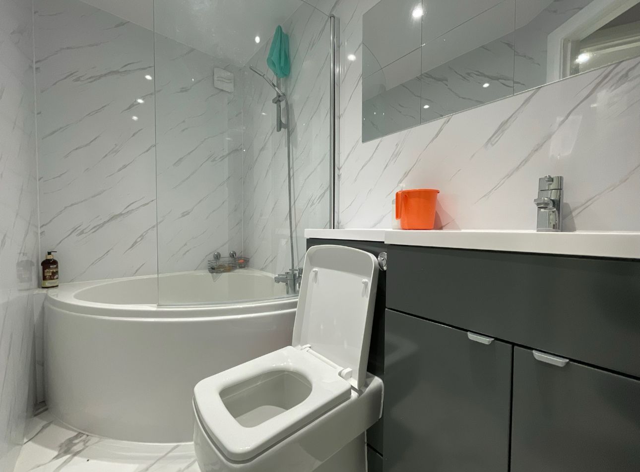 property primary image