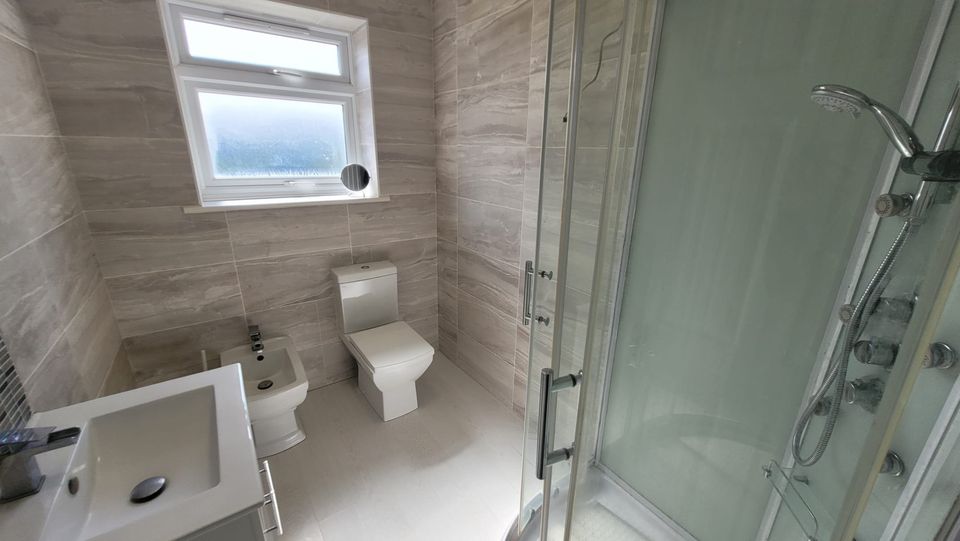 property primary image