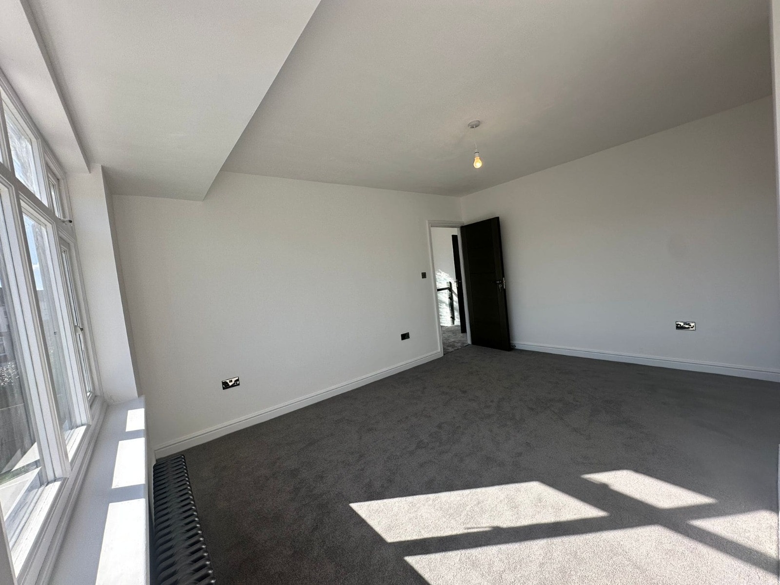 property primary image