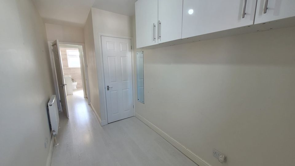 property primary image