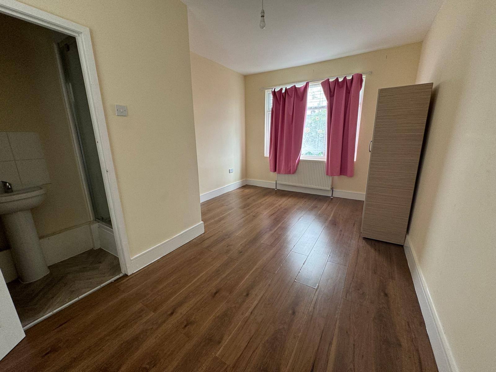 property primary image