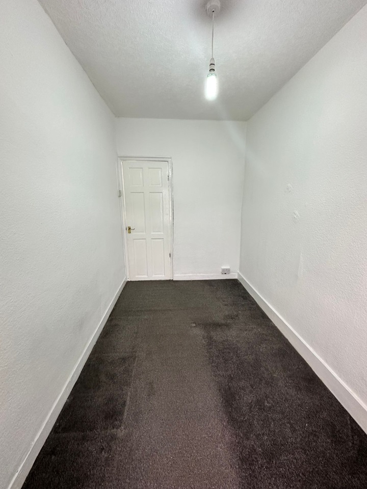 property primary image