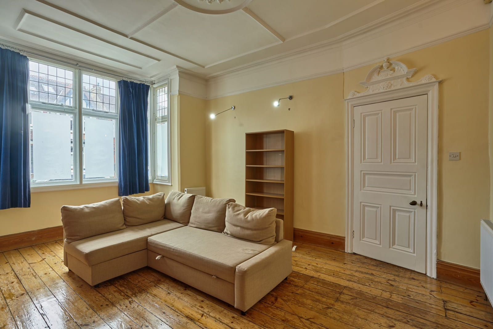 property primary image