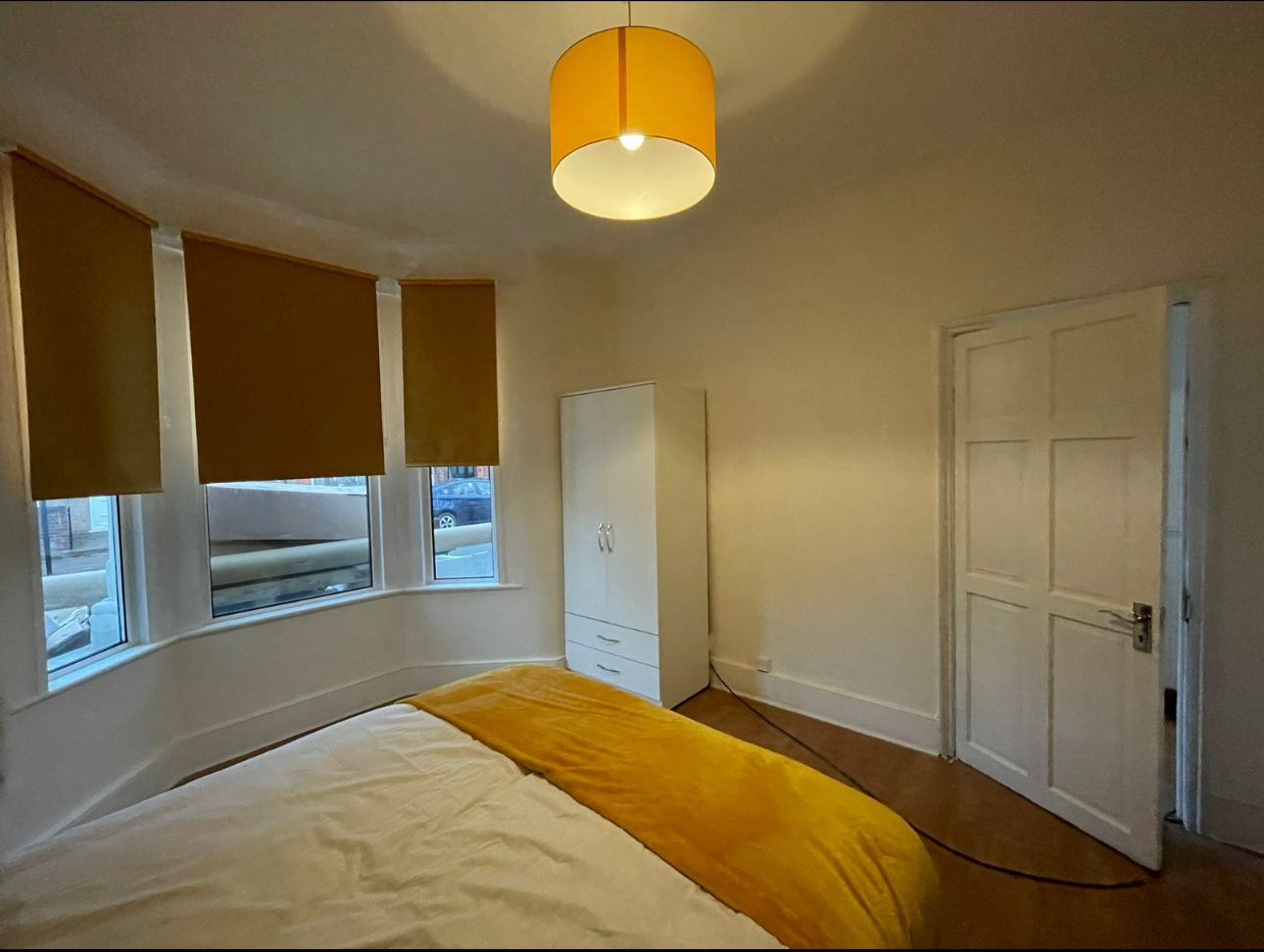 property primary image