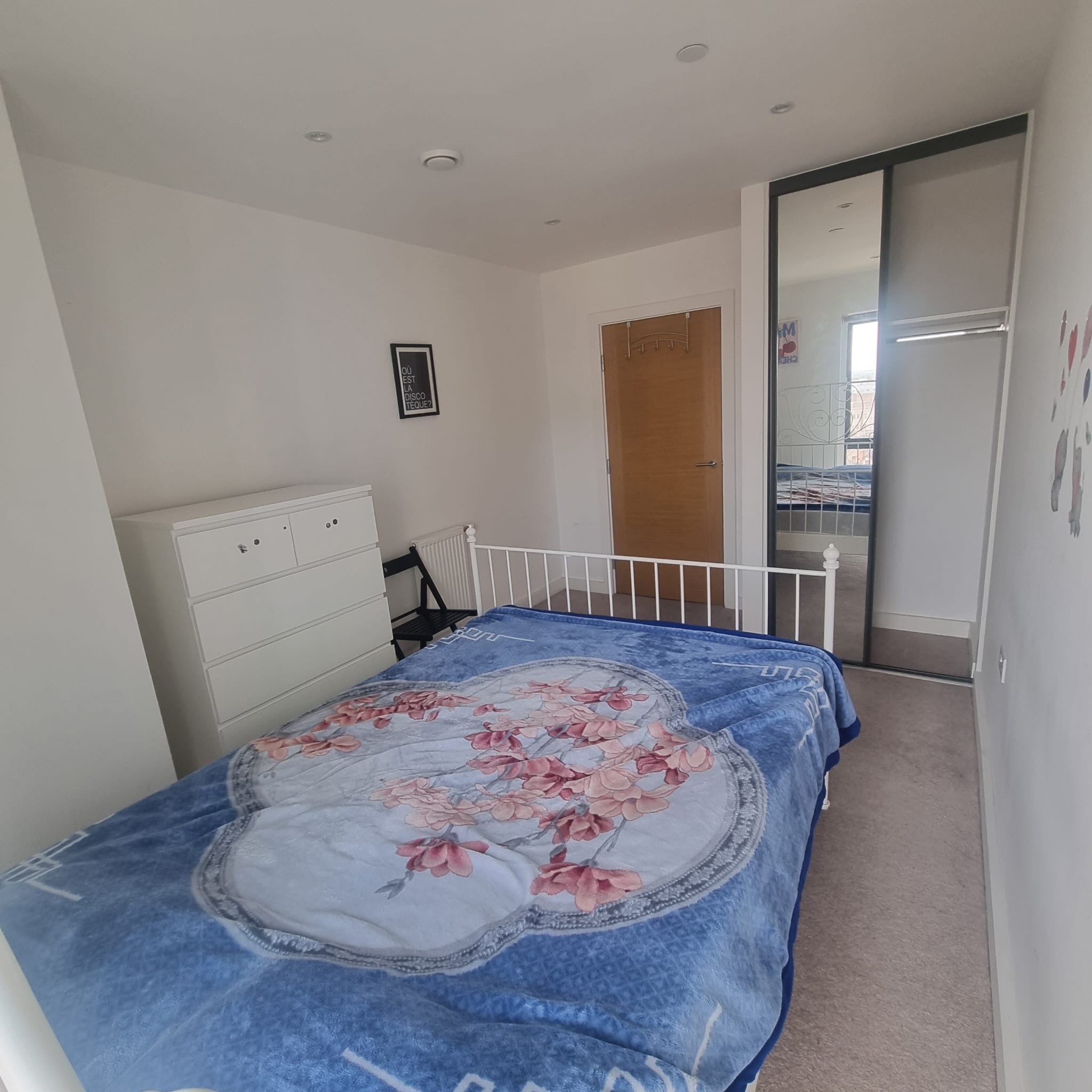 property primary image