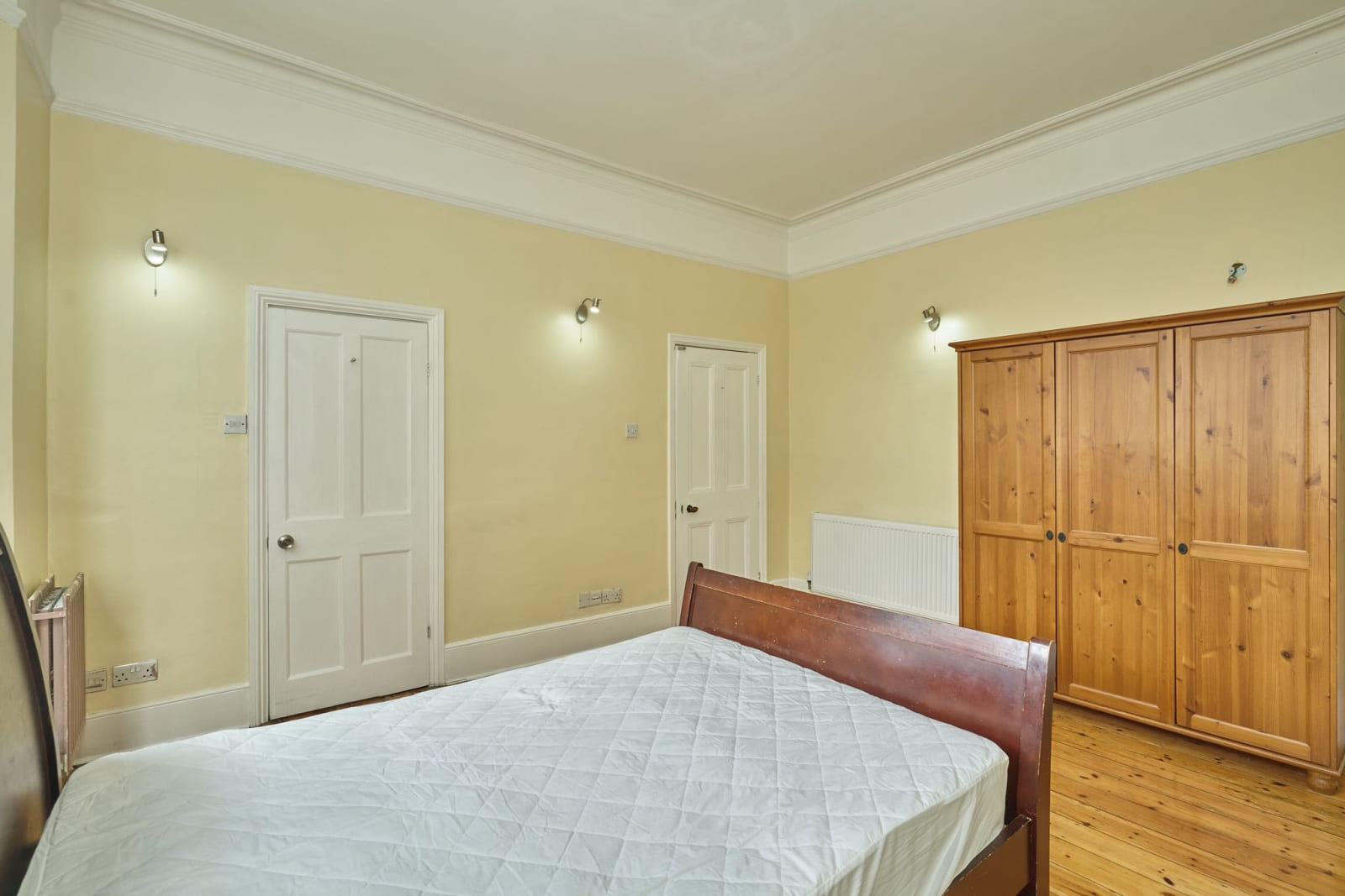 property primary image