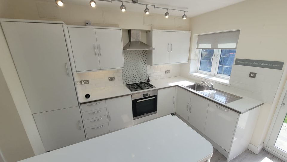 property primary image