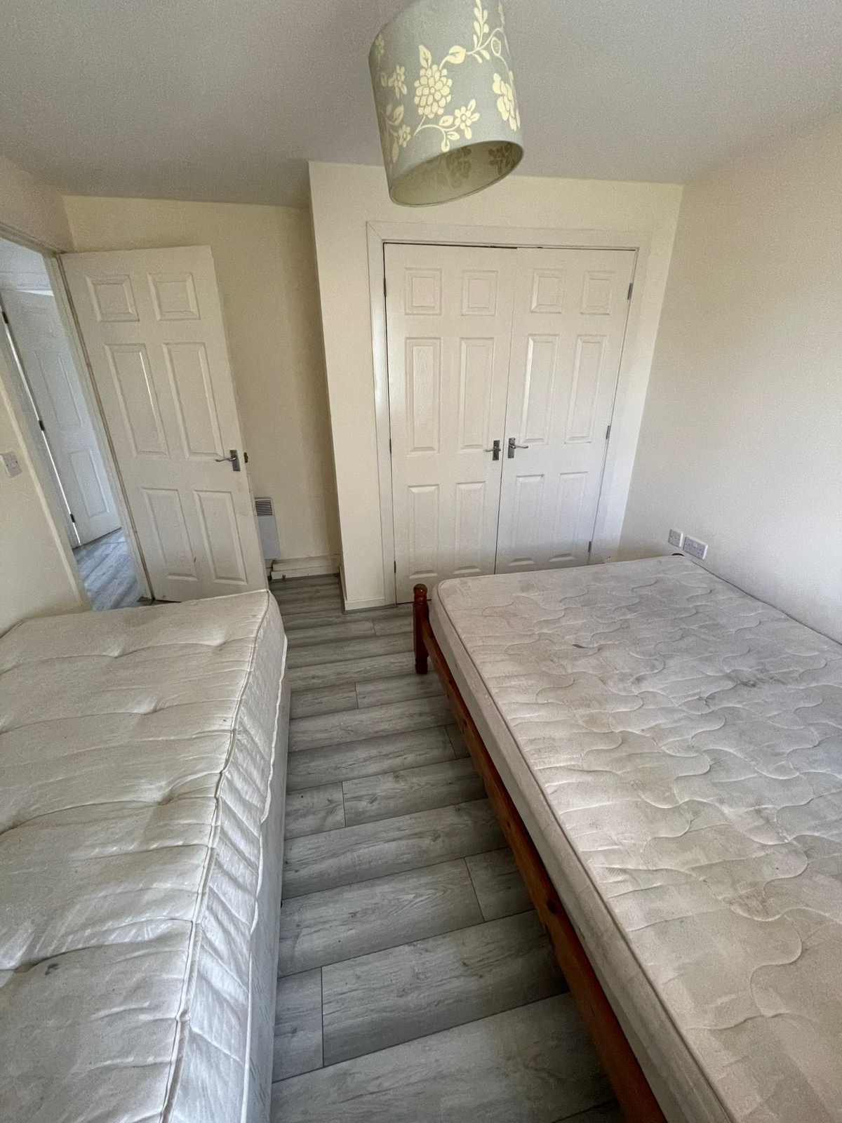 property primary image