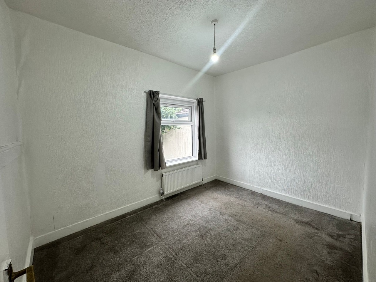 property primary image