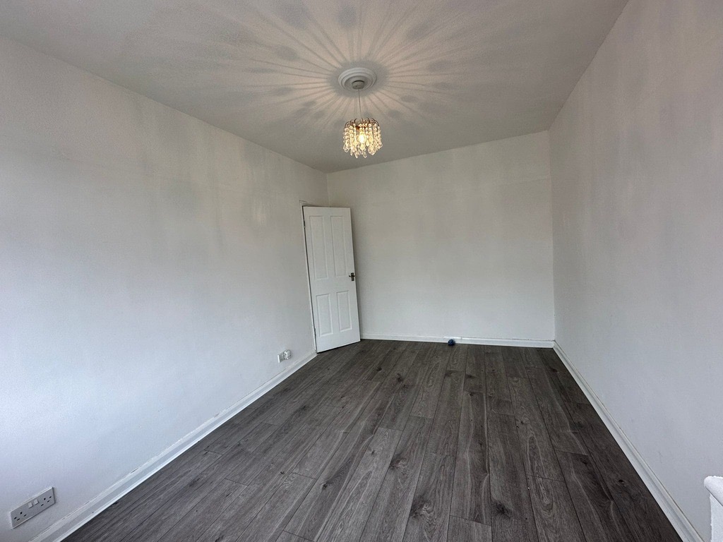 property primary image