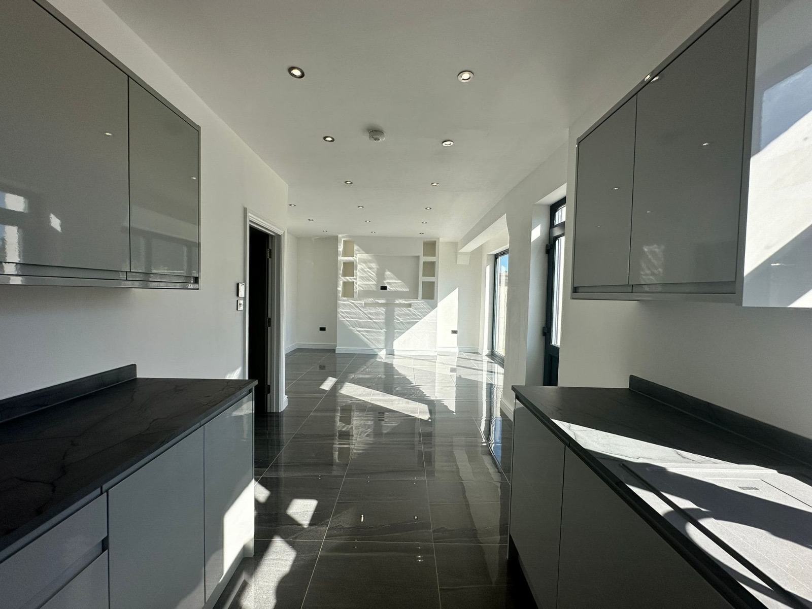 property primary image