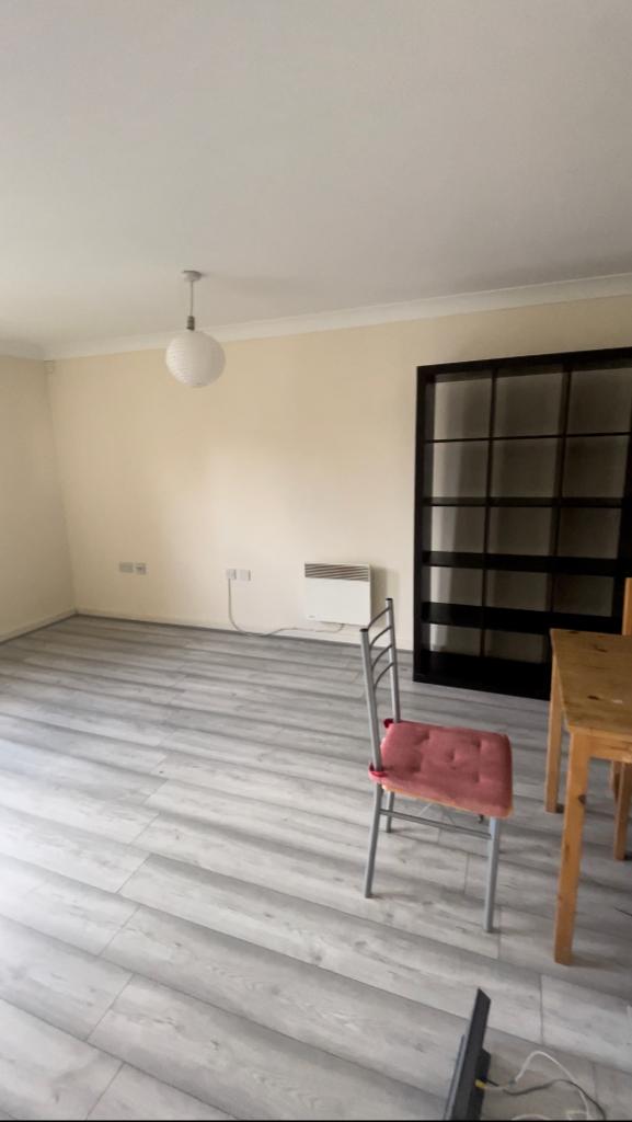 property primary image