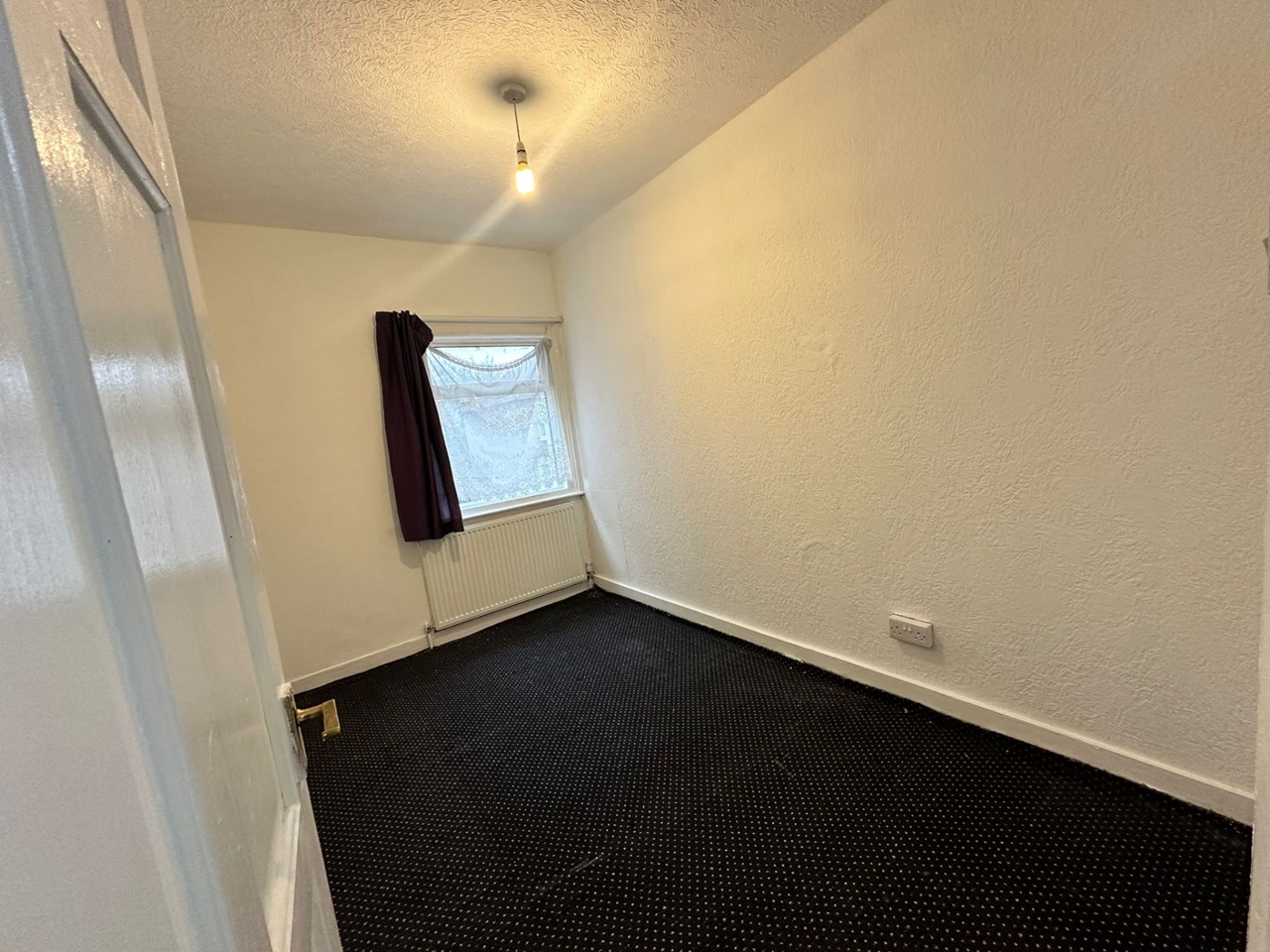 property primary image