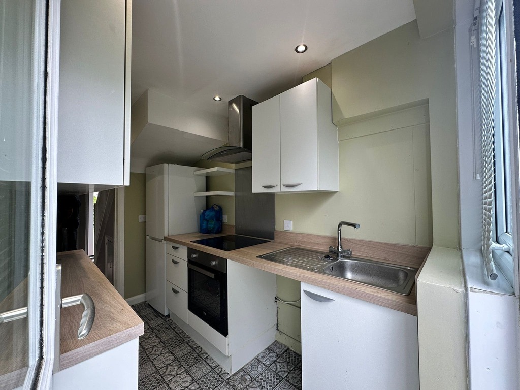 property primary image