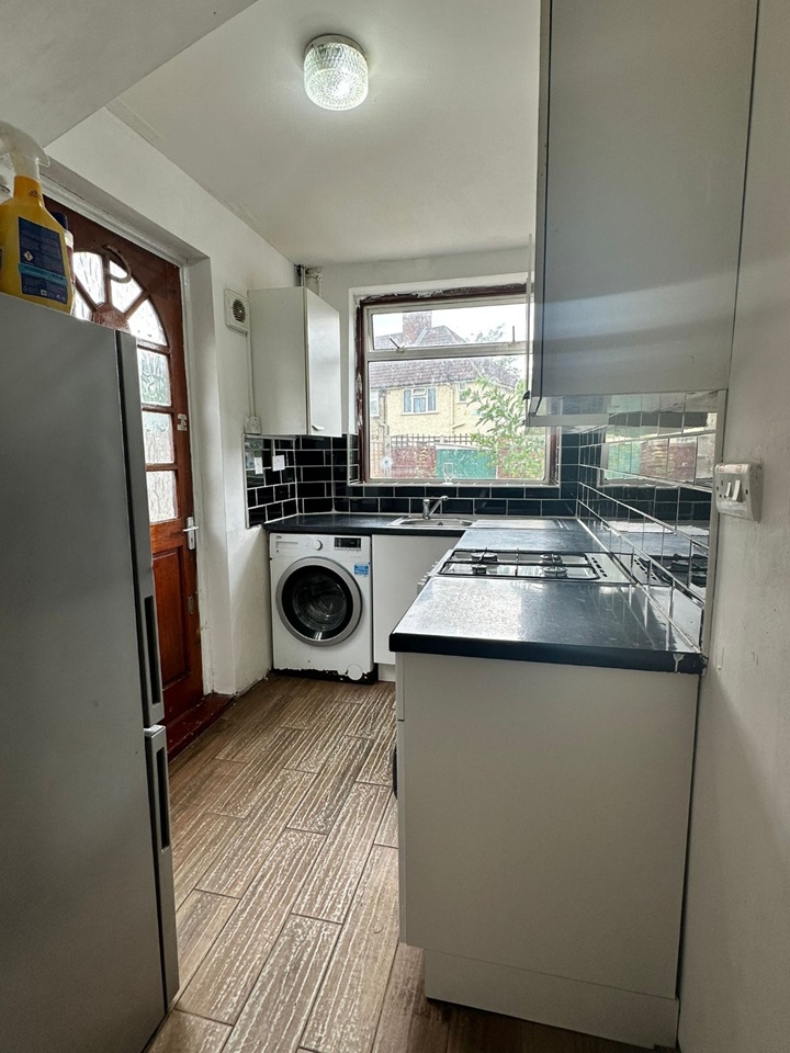 property primary image