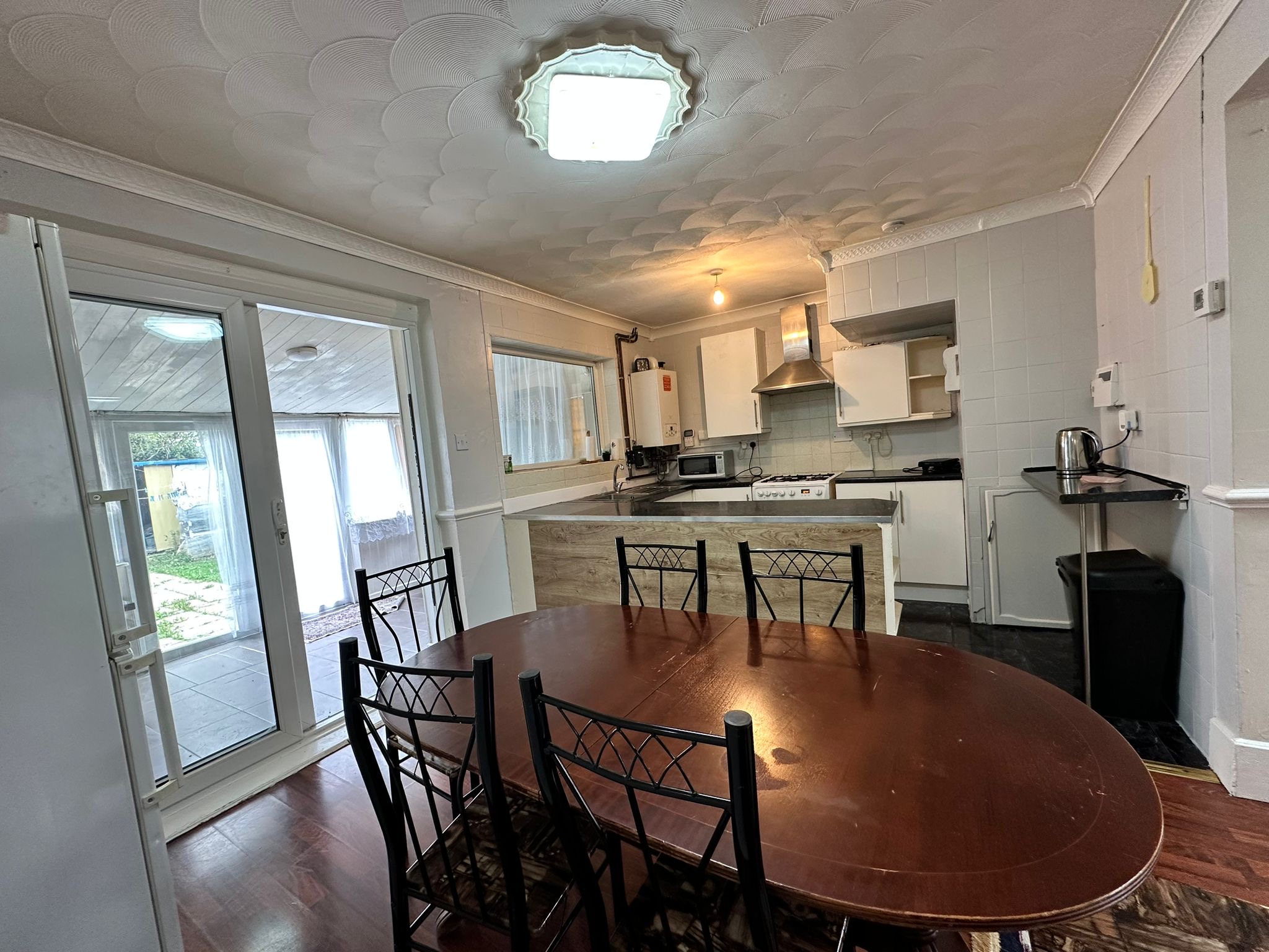 property primary image