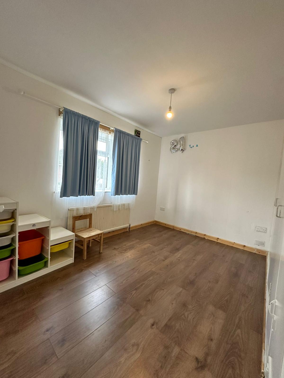 property primary image