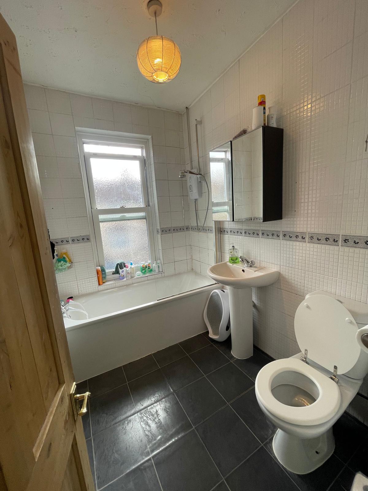 property primary image