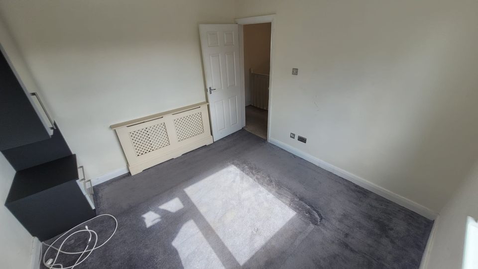 property primary image