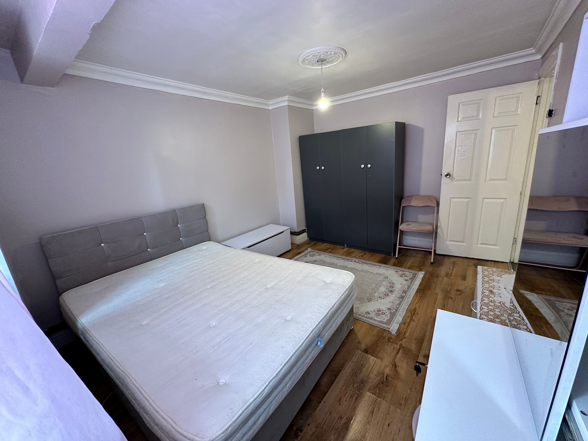 property primary image