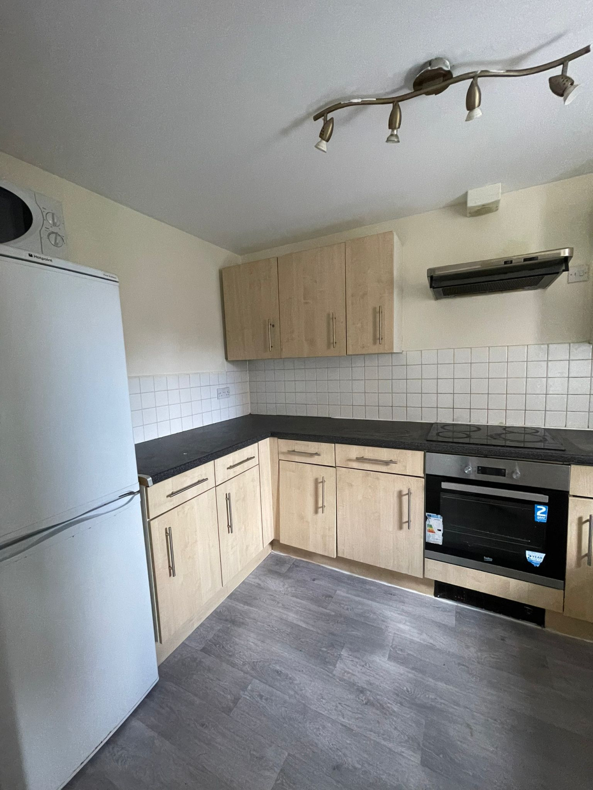 property primary image