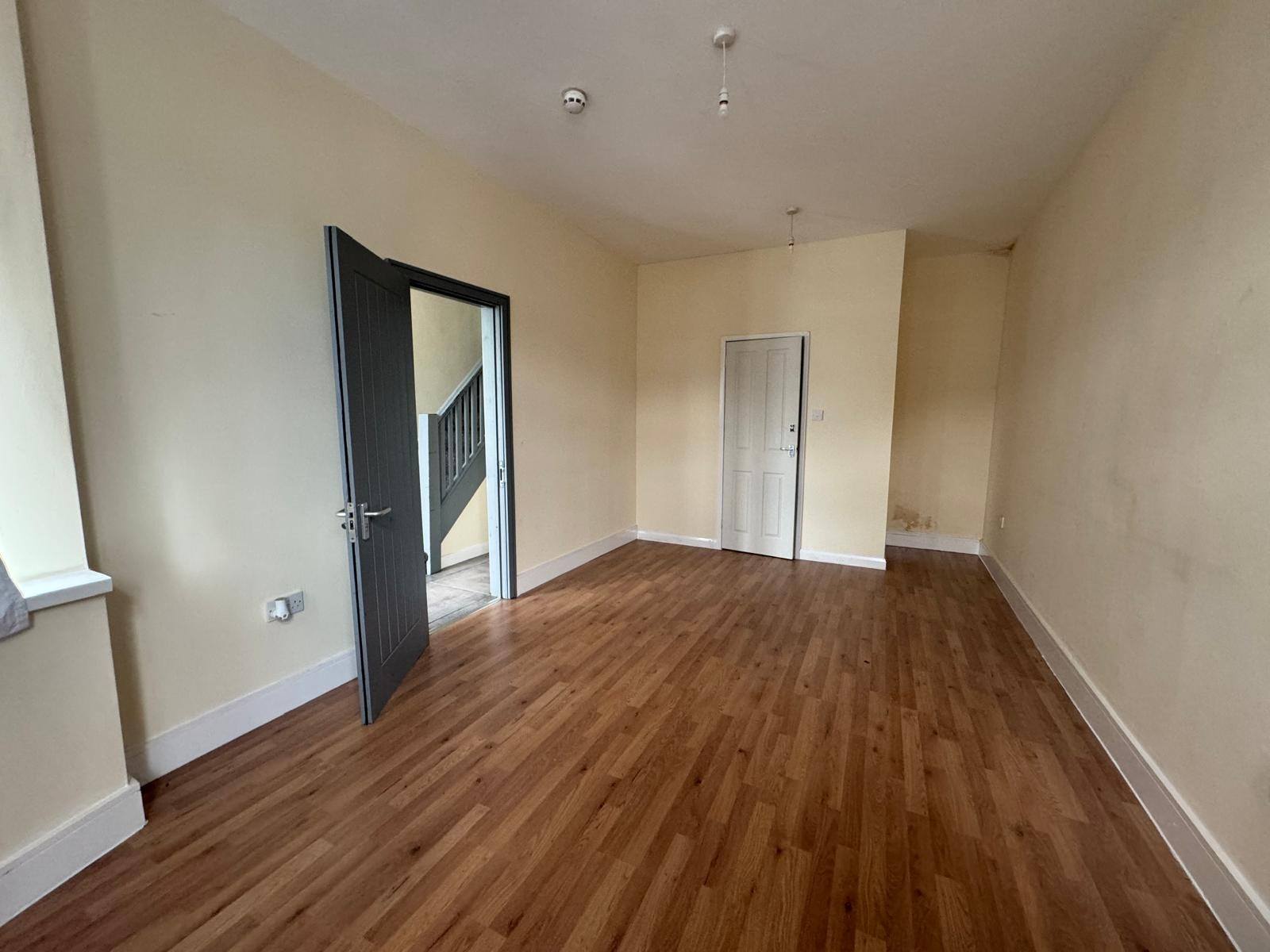 property primary image