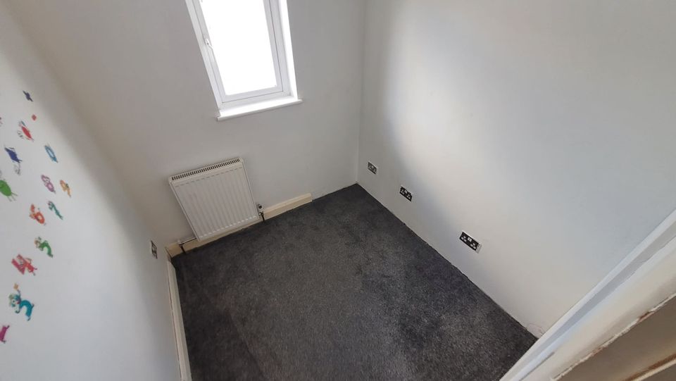 property primary image